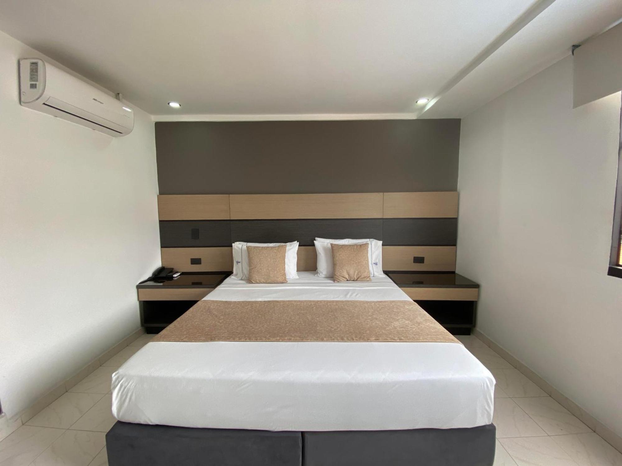 Hotel Plaza Real Ocaña 외부 사진