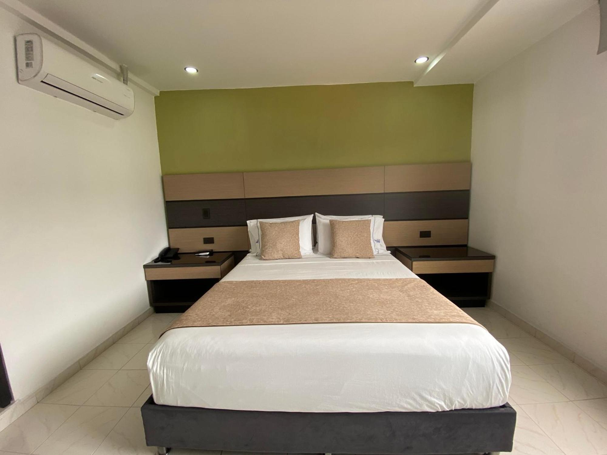 Hotel Plaza Real Ocaña 외부 사진