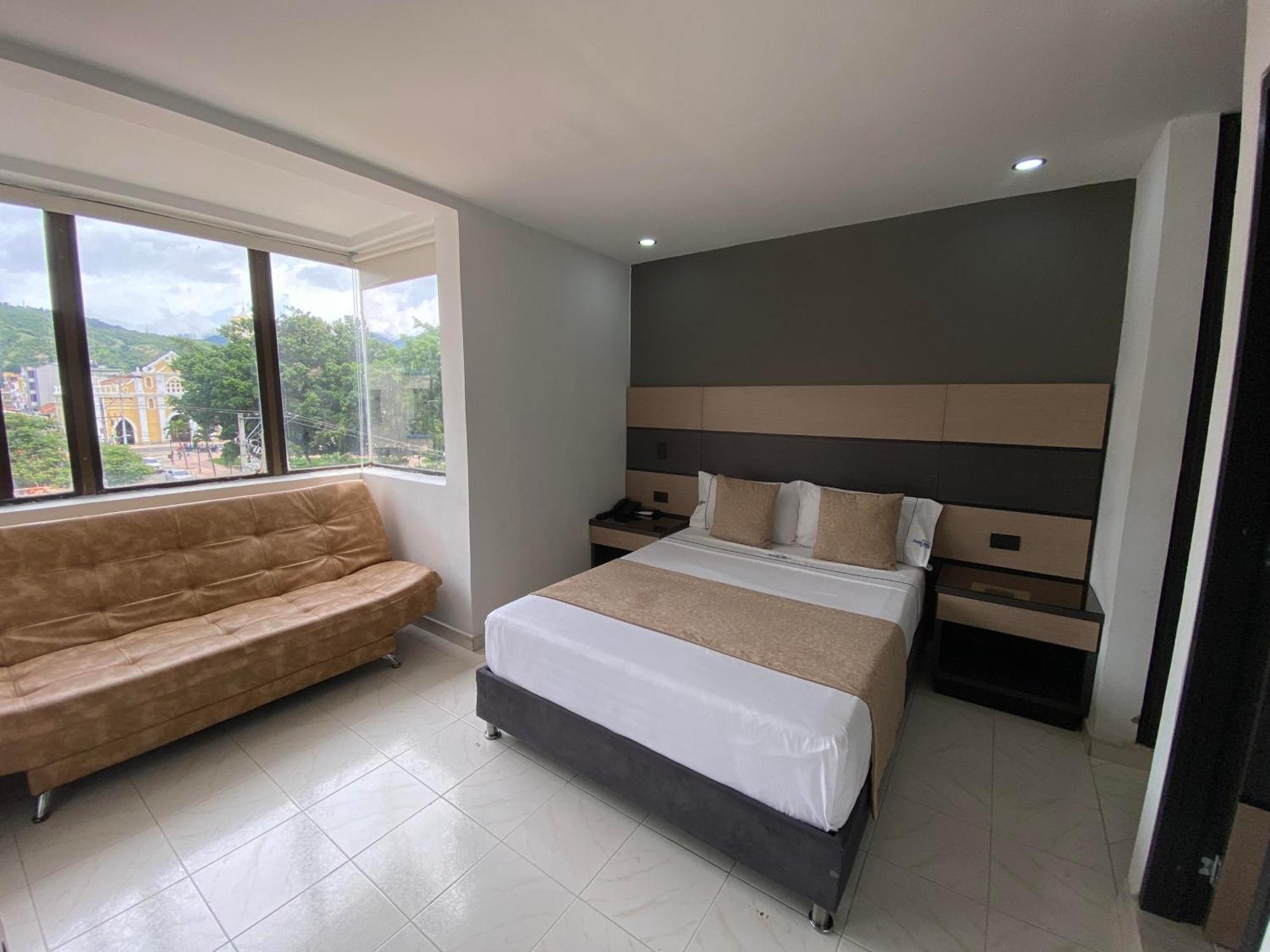 Hotel Plaza Real Ocaña 외부 사진