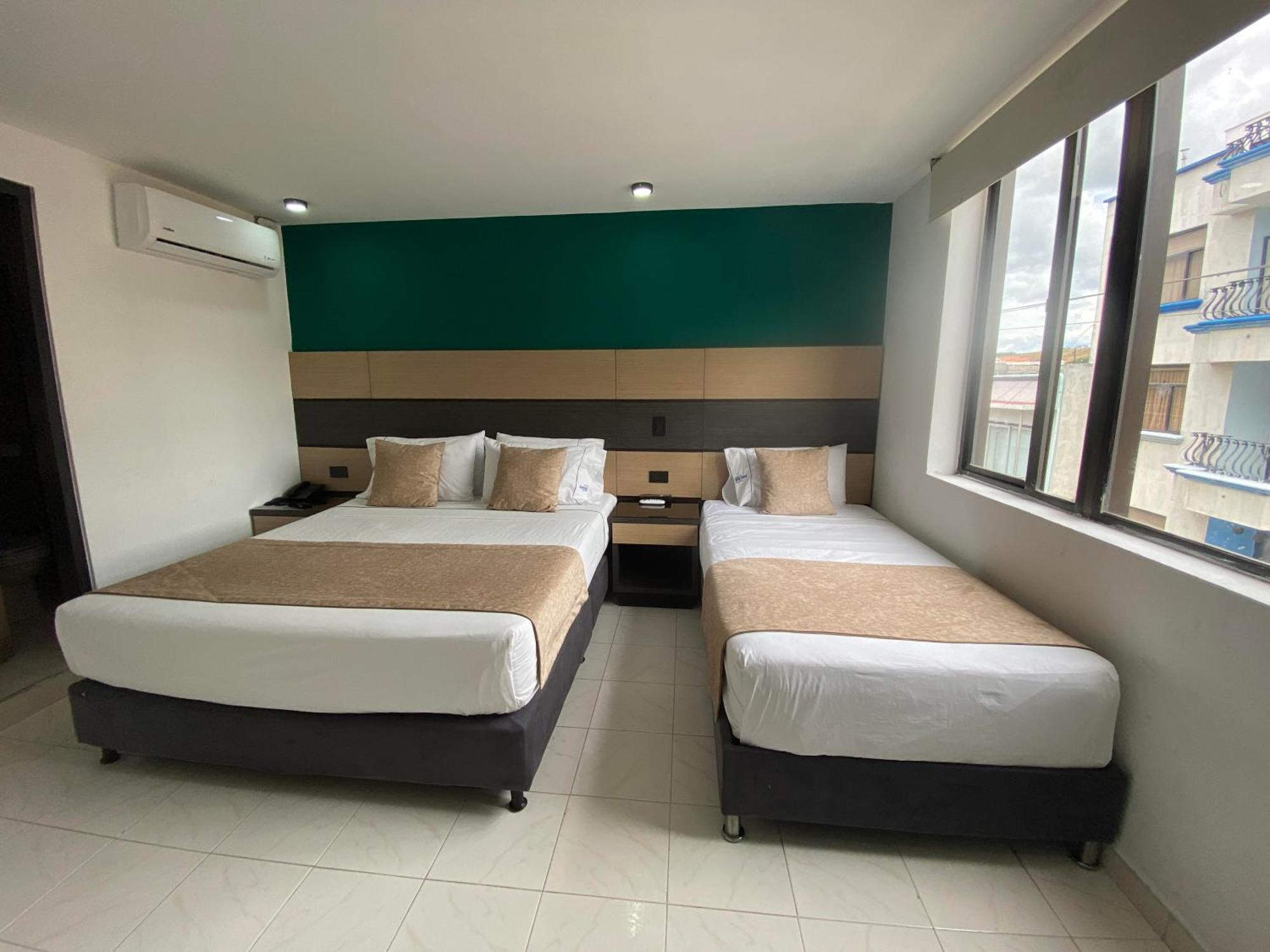 Hotel Plaza Real Ocaña 외부 사진