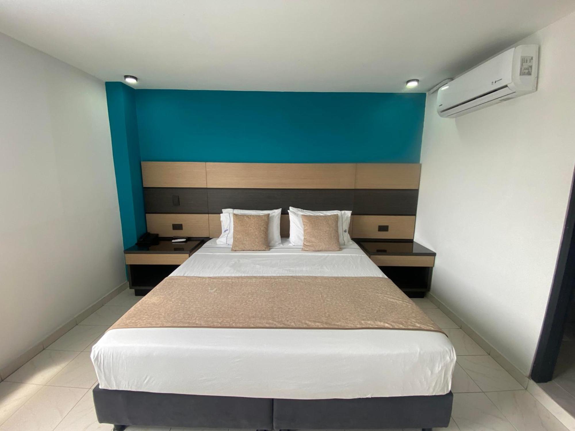 Hotel Plaza Real Ocaña 외부 사진