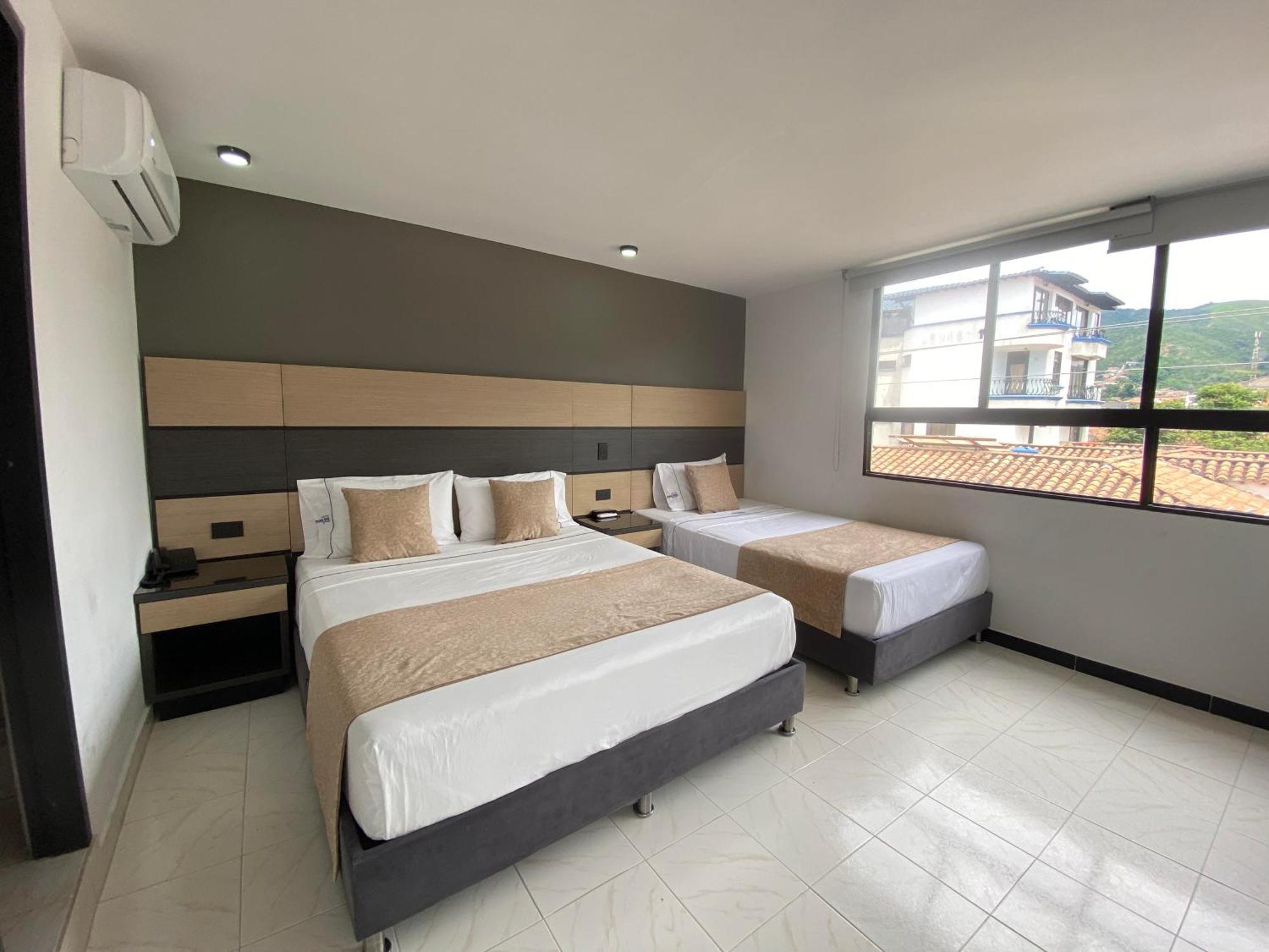 Hotel Plaza Real Ocaña 외부 사진