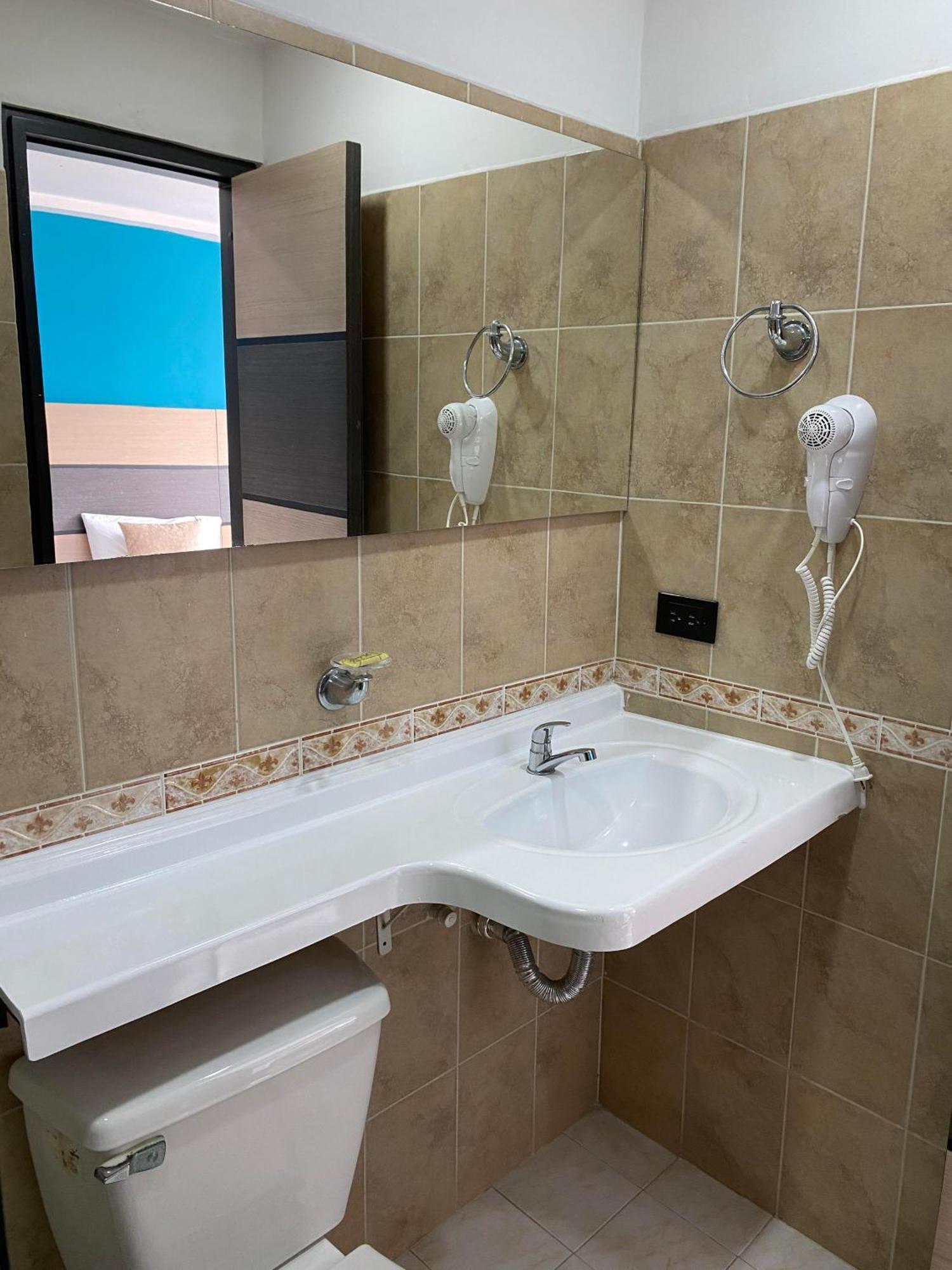 Hotel Plaza Real Ocaña 외부 사진